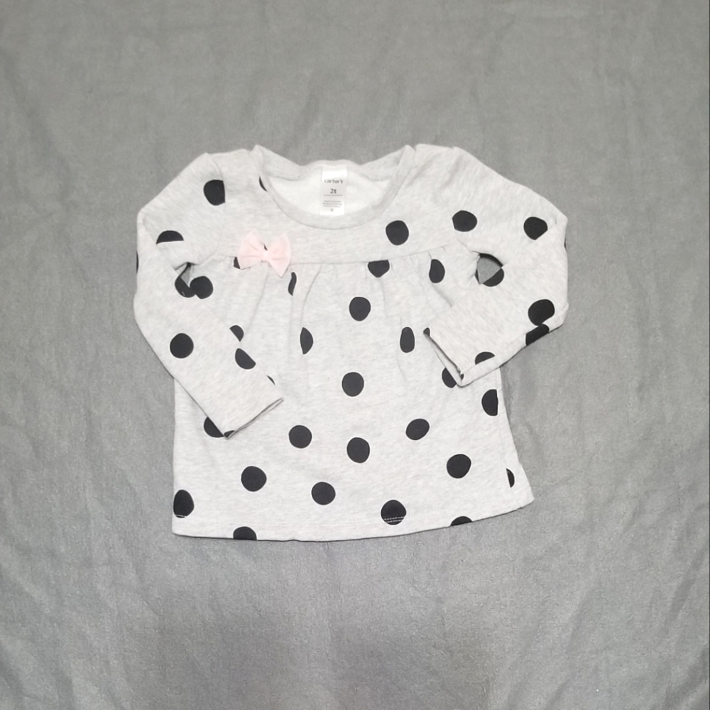 EUC Carter's 2T Long Sleeve Polka Dot shirt
